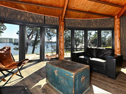 Taylors Bay Cottage - Accommodation Port Macquarie 2