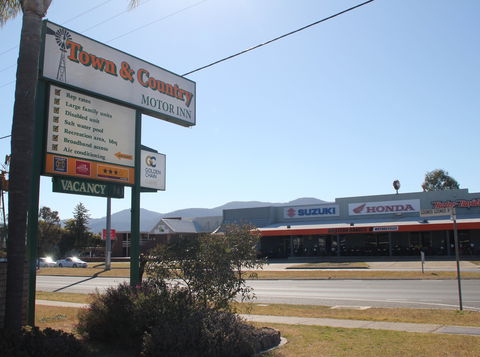 Town And Country Motor Inn - Tamworth - Accommodation Port Macquarie 1