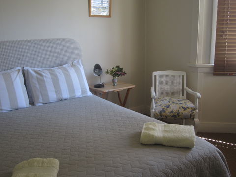 Valley Views Bed And Breakfast - Accommodation Port Macquarie 1