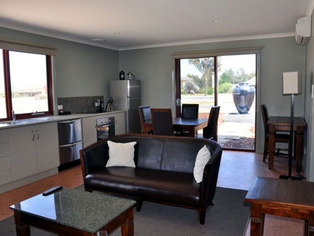 Bairnsdalemotel.com.au - Accommodation Port Macquarie 3