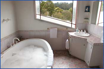 A Camelot Tower And Penthouse - Accommodation Port Macquarie 3