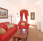 Crest Castle Bed and Breakfast - Accommodation Port Macquarie