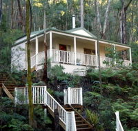 Myers Creek Cascades Luxury Cottages - Accommodation Port Macquarie