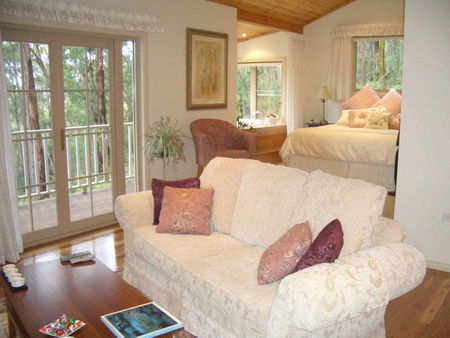 Myers Creek Cascades Luxury Cottages - Accommodation Port Macquarie 4