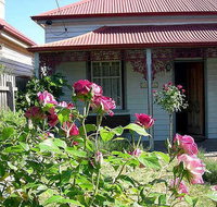 Airleigh - Rose Cottage - Accommodation Port Macquarie