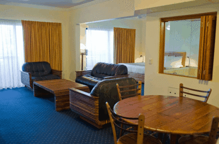 Kacys Bargara Beach Motel - Accommodation Port Macquarie 3
