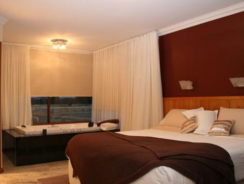 Aurora Cottages - Accommodation Port Macquarie 2