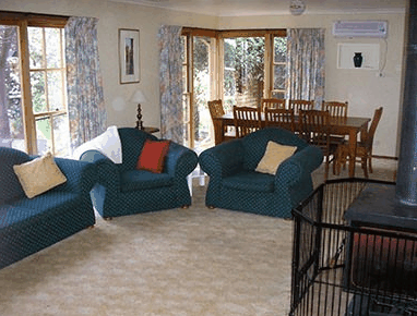 Mansfield House - Accommodation Port Macquarie 2