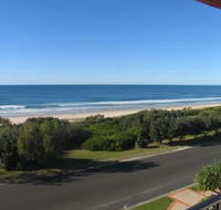 The Breakers Yamba - Accommodation Port Macquarie