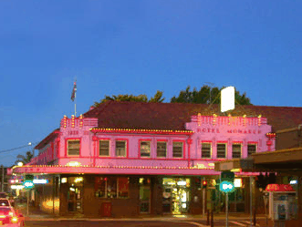 Monarch Motel Hotel - Accommodation Port Macquarie