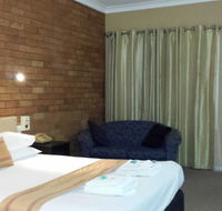 AA Hilldrop Motor Inn - Accommodation Port Macquarie