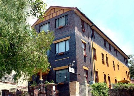 Sinclairs Of Bondi Budget Accommodation - Accommodation Port Macquarie 0