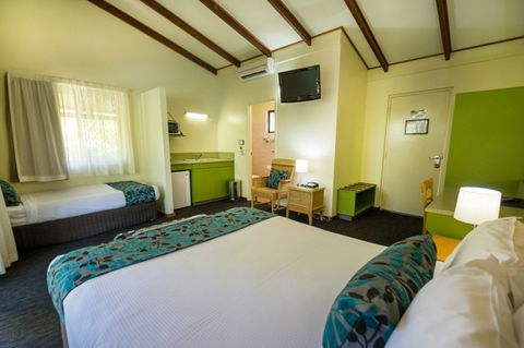 Palms City Resort - Accommodation Port Macquarie 1