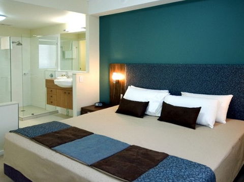 Summit Apartments Airlie Beach - Accommodation Port Macquarie 3