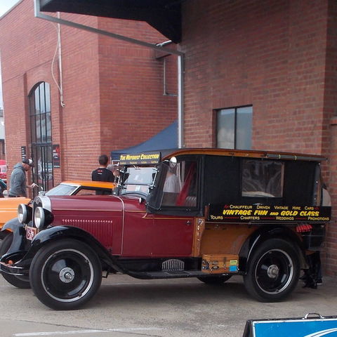 Vintage Fun Hire Cars - Accommodation Port Macquarie 0