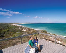 Thirsty Point Lookout - Accommodation Port Macquarie 0