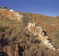 China Wall - Accommodation Port Macquarie