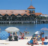 Sorrento Quay - Accommodation Port Macquarie