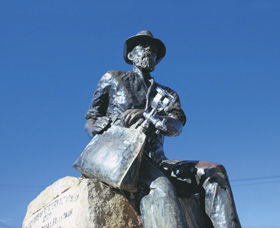 Paddy Hannans Statue - Accommodation Port Macquarie 0