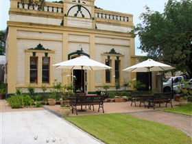 Domain Day - Accommodation Port Macquarie 0