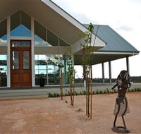 ArtWine Cellar Door - Accommodation Port Macquarie