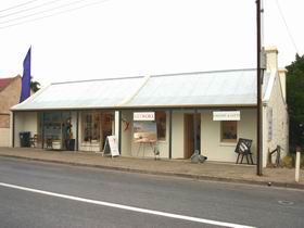 Goolwa Artworx Gallery - Accommodation Port Macquarie 0