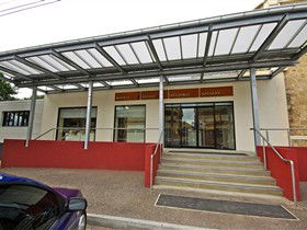 Murray Bridge Regional Gallery - Accommodation Port Macquarie 0