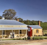 Two Hands Wines - Accommodation Port Macquarie