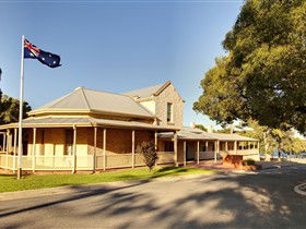 Tjilbruke Trail, Monument And Kingston Park Coastal Reserve - Accommodation Port Macquarie 0