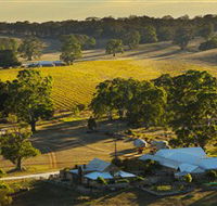 Hutton Vale and Farm Follies - Accommodation Port Macquarie