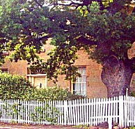 Oak Lodge - Accommodation Port Macquarie