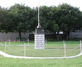 Pinkenba War Memorial - Accommodation Port Macquarie 0
