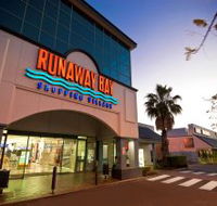 Runaway Bay Shopping Village - Accommodation Port Macquarie