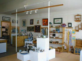Great Alpine Gallery - Accommodation Port Macquarie 0