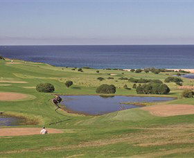 Gerringong Golf Club - Accommodation Port Macquarie 0