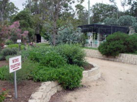 Holland Wines - Accommodation Port Macquarie 1