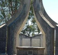 Inverell and District Bicentennial Memorial - Accommodation Port Macquarie