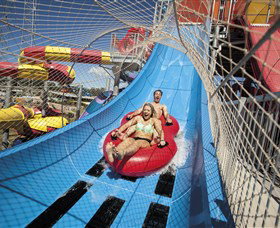 Wet 'n' Wild Sydney - Accommodation Port Macquarie 0