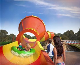 Wet 'n' Wild Sydney - Accommodation Port Macquarie 3