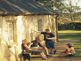 Overland Corner Hotel - Accommodation Port Macquarie 0