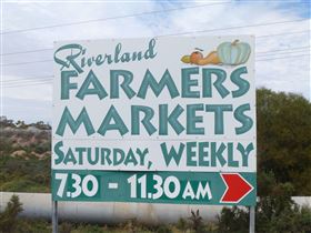Riverland Farmers Market - Accommodation Port Macquarie 0