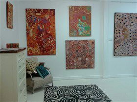 Kiri Kiri Art - Accommodation Port Macquarie 0