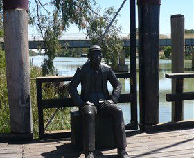 Wentworth Wharf - Accommodation Port Macquarie 1