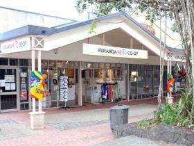 Kuranda Arts Cooperative Gallery - Accommodation Port Macquarie 0