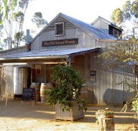 The Old School Winery and Pottery - Accommodation Port Macquarie