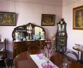 Jerilderie Historic Residence - Historic Home And Gardens - Accommodation Port Macquarie 0