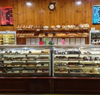 Strathy Hot Bread - Accommodation Port Macquarie
