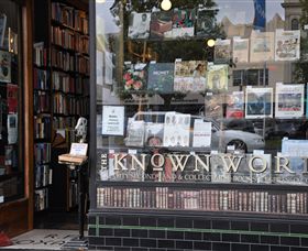 The Known World Bookshop & Boutique City Apartment - Accommodation Port Macquarie 5