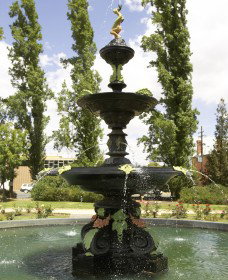 Victory Memorial Gardens - Accommodation Port Macquarie 1