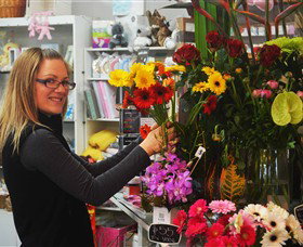 Blooms On Bridge - Accommodation Port Macquarie 0